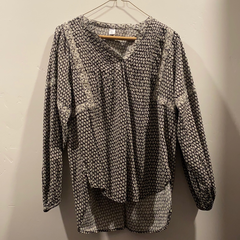 XS Old Navy top